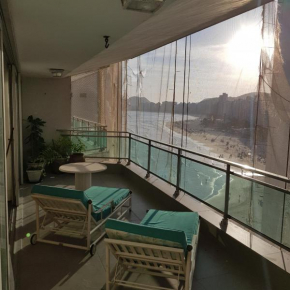 ***Apartamento Pitangueiras Fantástico***